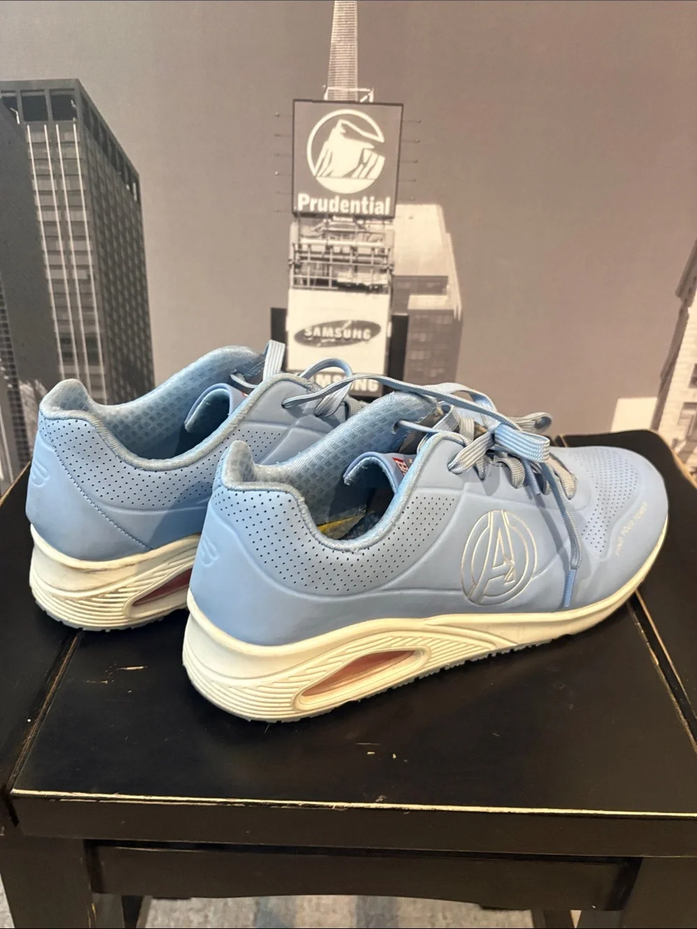 Avenger Men’s Light Blue Lace-Up Sneakers
